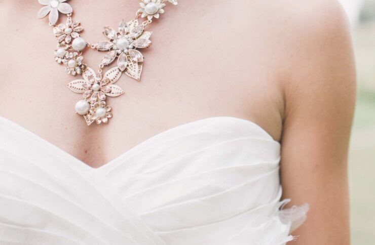 Perfect Wedding Dress and Accessories